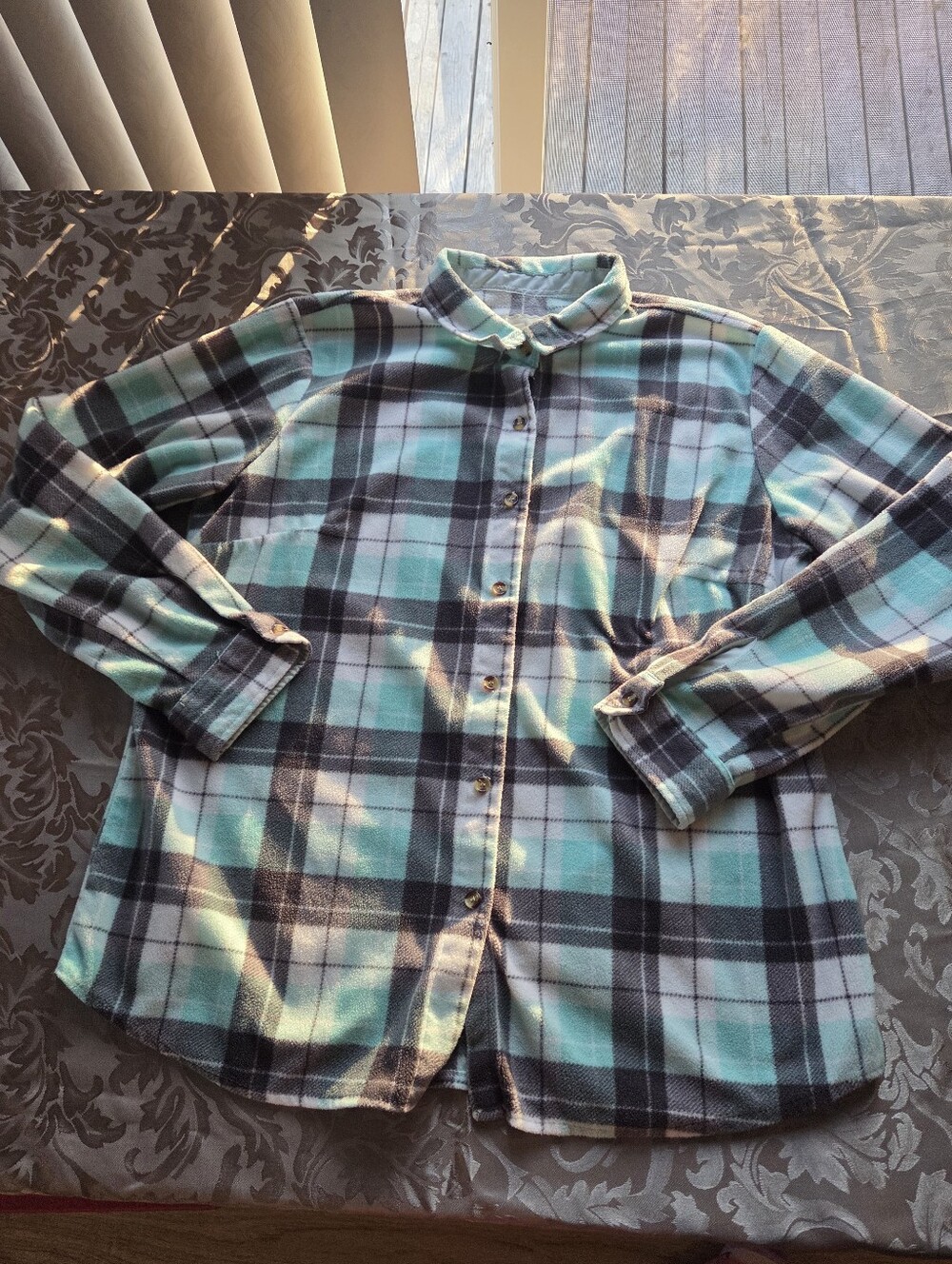 DominiPlaid Button-Up Flannel Shirt in Teal and Charcoal